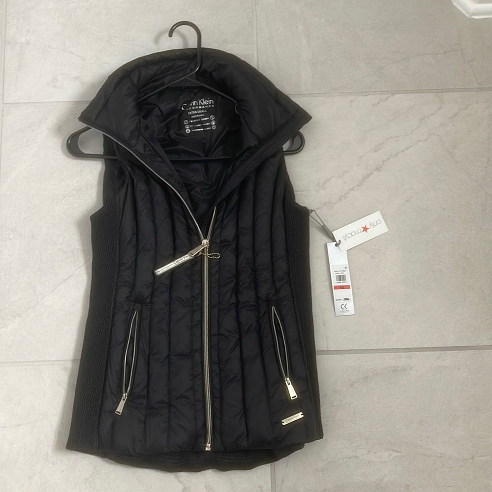 NWT Calvin Klein puffer vest